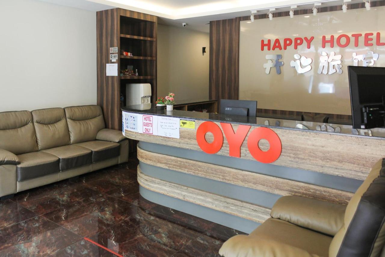 Oyo 90027 Happy Hotel Джохор-Бару Екстер'єр фото